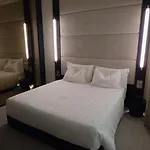 Hotel Sparano Palace - Luxury Maison 4*