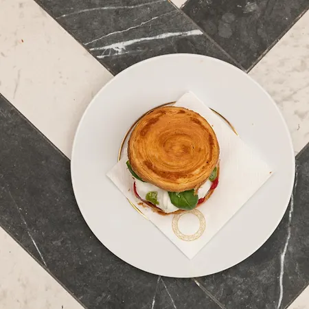 Sparano Palace - Luxury Maison מלון 4*