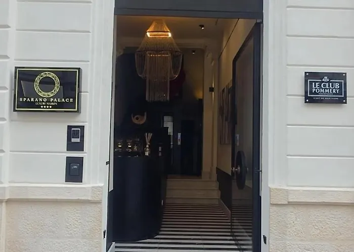 Sparano Palace - Luxury Maison Hotel 4*