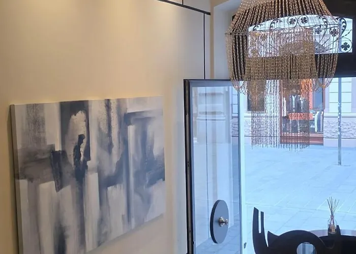 Sparano Palace - Luxury Maison Hotel