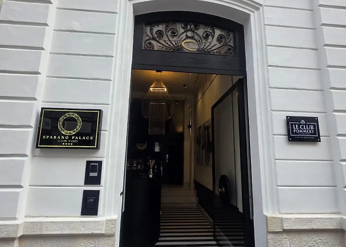 Hotel Sparano Palace - Luxury Maison 4*